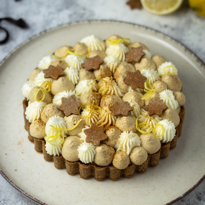 Torta a cuore cioccolato e amarene (Heart Bundt Cake) - Chiarapassion